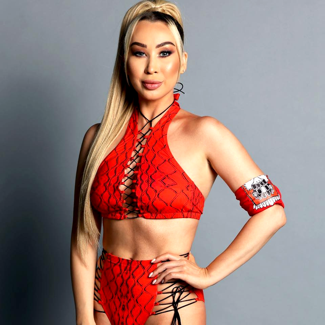 Xonia a fost concurentă la Survivor România