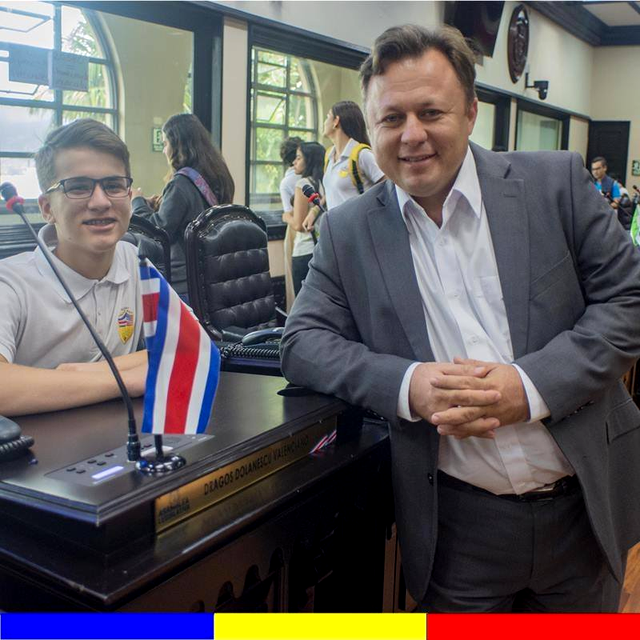 Dragoș Dolănescu și fiul lui, în Costa Rica