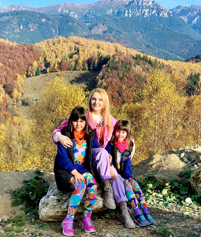 Alina Sorescu și fiicele