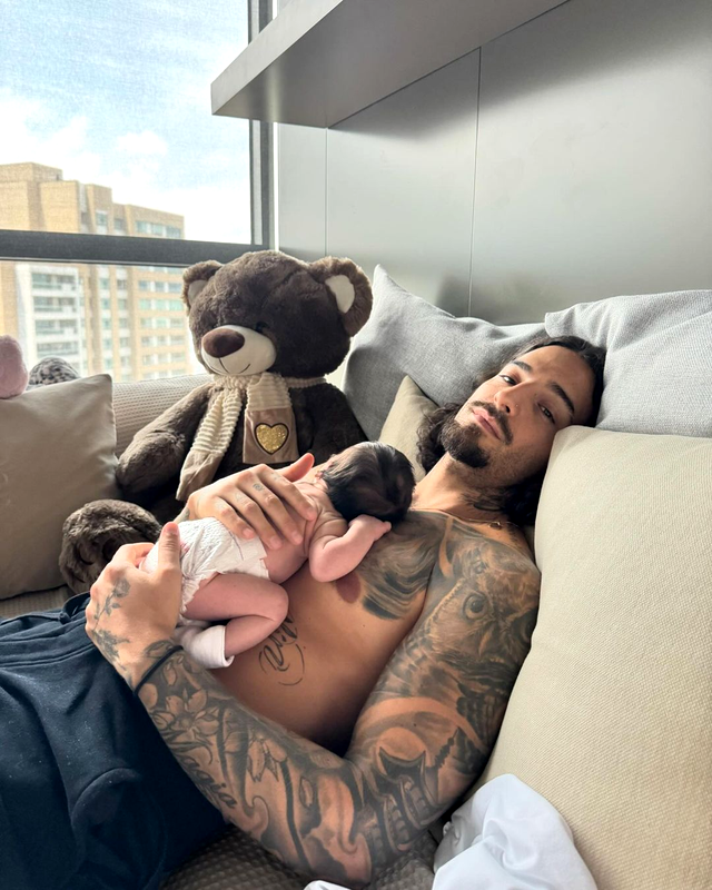 Maluma a postat primele pozele cu fiica lui