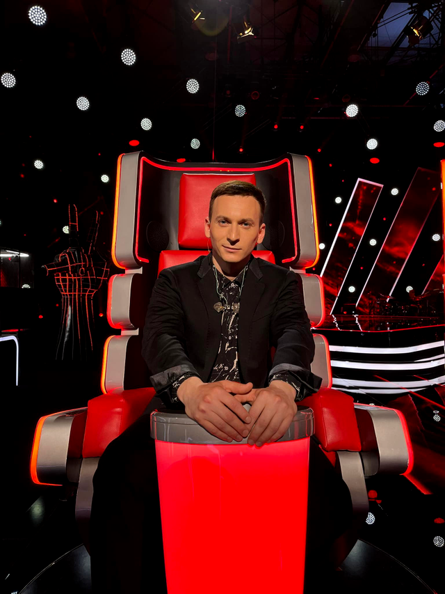 Denis Roabeș, jurat la Vocea României