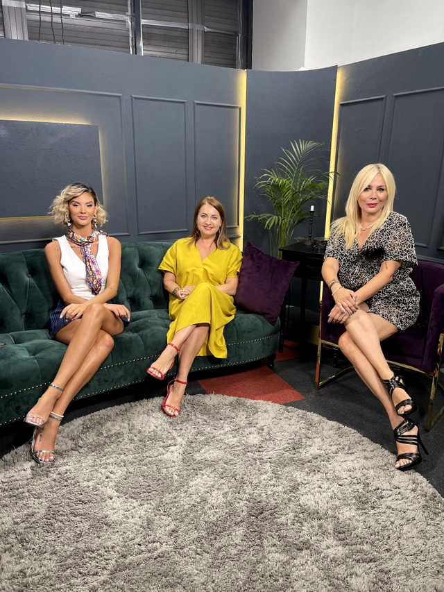  Dana Săvuică, Ramona Olaru și psihoterapeutul Bianca Pescaru