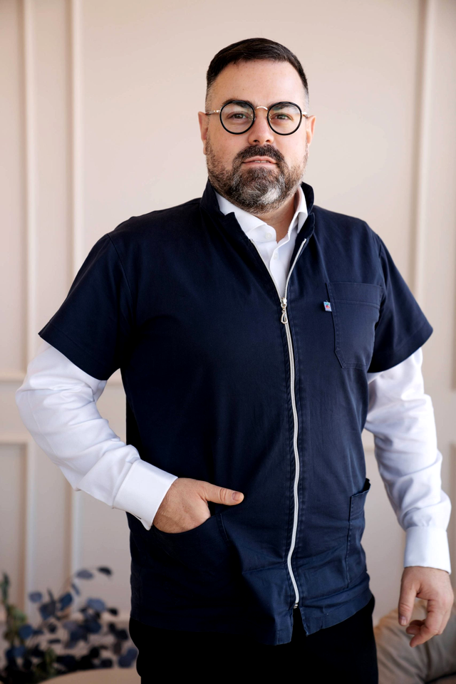 Iancu Morad - medic chirurg estetician