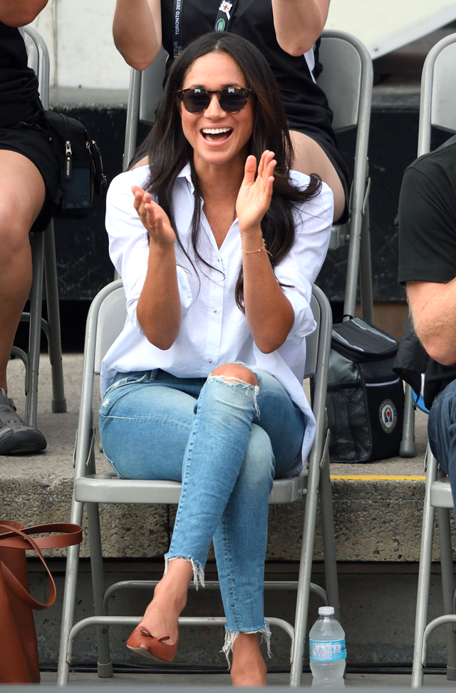 Top 5 cele mai frumoase ținute inspirate de Meghan Markle. Cum să arăți spectaculos fără să cheltuieşti o avere pe haine
