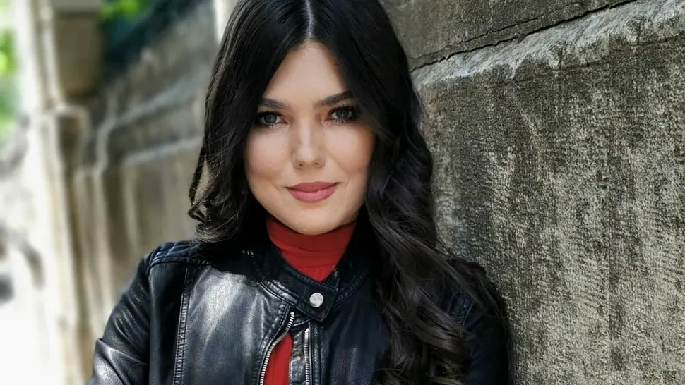 Motivul pentru care Paula Seling a ținut secret faptul că a adoptat o fetiță, în urmă cu 6 ani. „Elena mi-a spus mama din prima clipă”