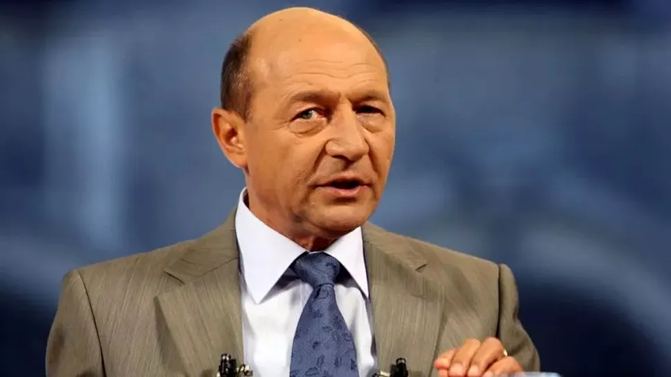 Traian Băsescu, marcat de moartea Mioarei Roman. Ce a trimis la priveghi, gest emoționant FOTO