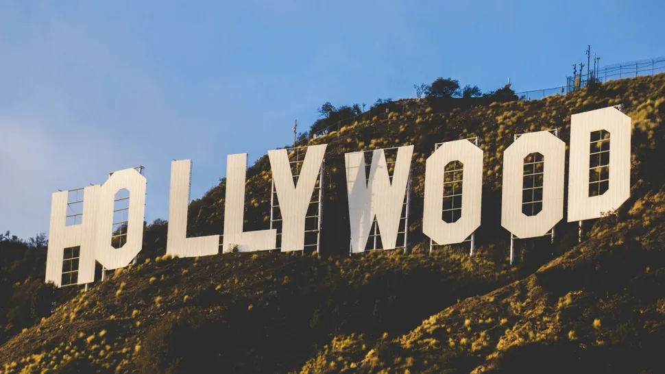 Vedeta de la Hollywood care a ajuns de nerecunoscut. Nu vei ști cine este până ce nu vei vedea imaginile vechi cu ea. Înainte era de o frumusețe răpitoare