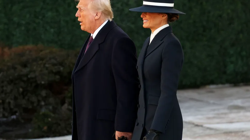 Un designer român celebru desființează ținuta Melaniei Trump din ziua Învestirii. Ce a pățit apoi