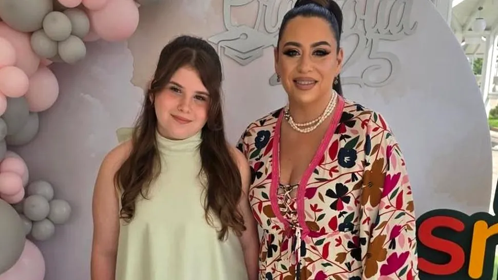 Oana Roman, emoționată până la lacrimi la balul de absolvire al fiicei sale. Isabela a terminat clasa a IV-a și a strălucit ca o adevărată domnișoară