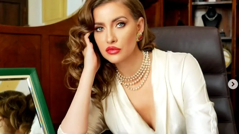 Iulia Albu, scrisoare emoţionantă pentru fiica ei: “Tu, draga mamei, trebuie sa ții mereu capul sus”