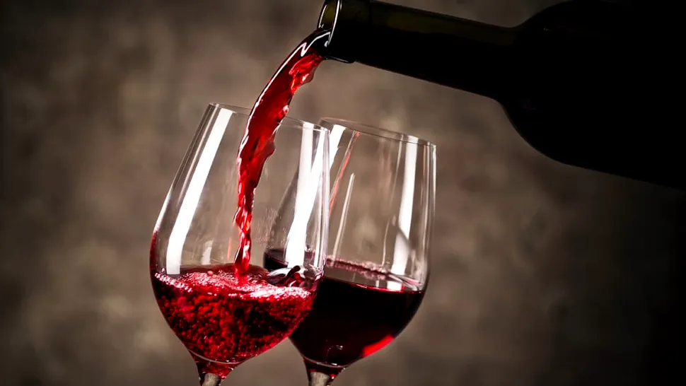 Ce alcoolemie iese după un pahar cu vin. Mulți șoferi vor fi surprinși de valoarea pe care o arată etilotestul