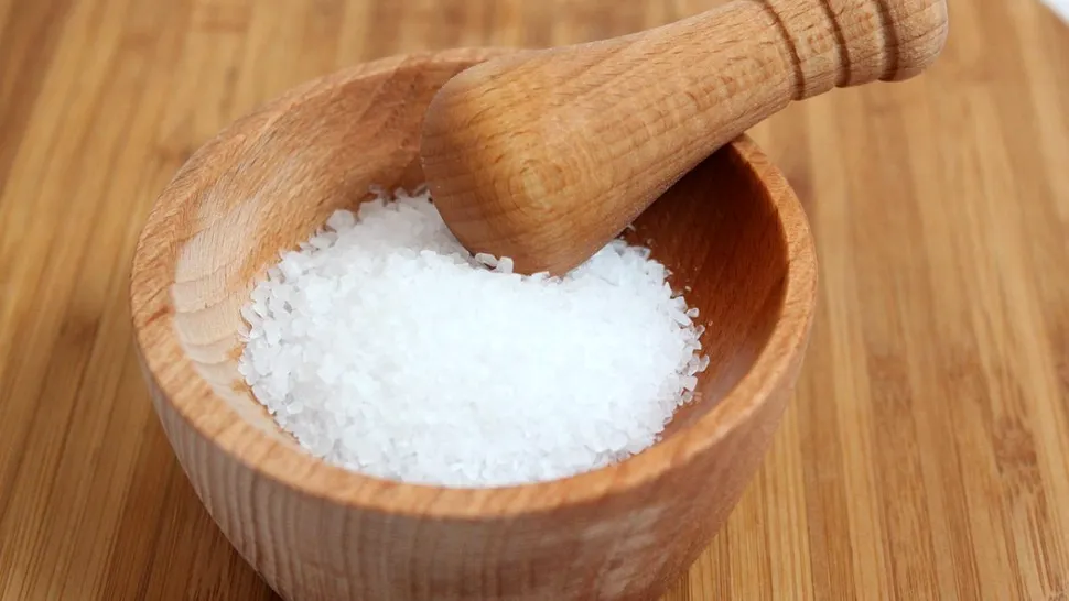 Ce să faci dacă ciorba iese prea sărată. Ingredientul pe care să-l adaugi, rezolvă imediat problema