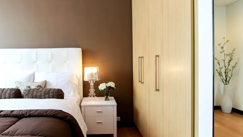 Lumină bună în apartament și costuri mici la factură. Trucuri geniale