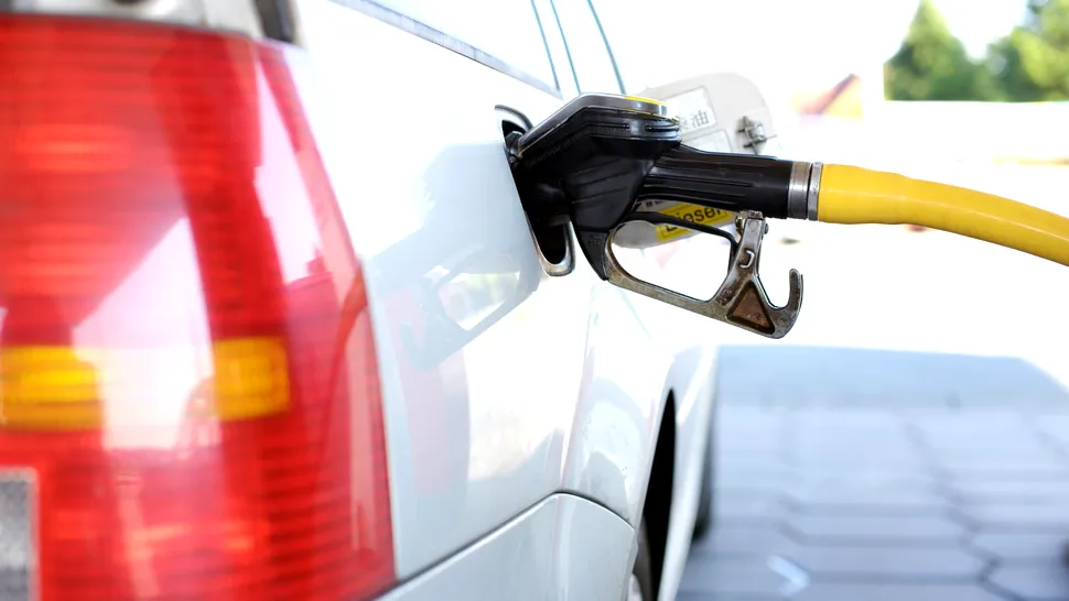 Trucuri pentru a consuma mai puțin combustibil în fiecare lună. Cea mai importantă regulă