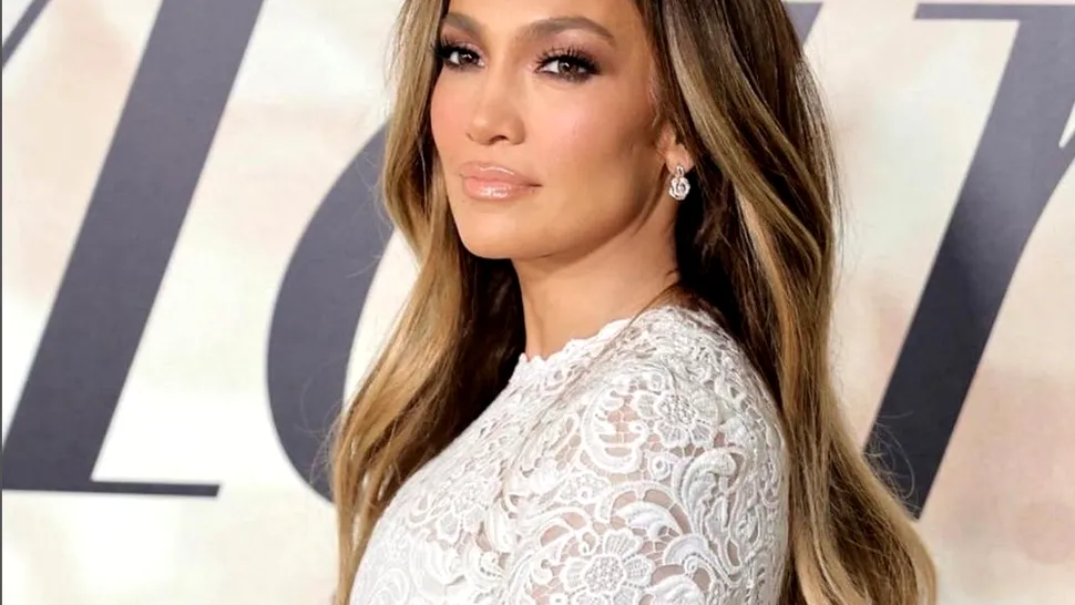Cum arată inelul fabulos pe care Jennifer Lopez l-a primit de la Ben Affleck. Costă în jur de 10 milioane de dolari