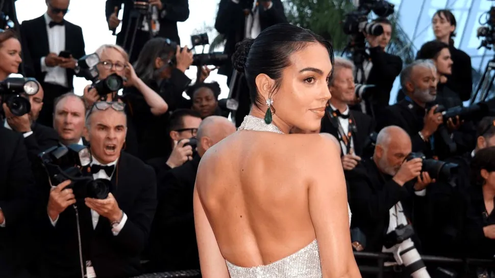Georgina Rodriguez, prima apariție pe covorul roșu după tragedia suferită acum o lună. Iubita lui Ronaldo a atras toate privirile