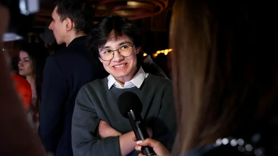 Dominic, o voce pentru un milion de urmăritori pe TikTok, despre drumul transformării din femeie în bărbat: ”Să faci parte din LGBT nu înseamnă că ești wow!” EXCLUSIV