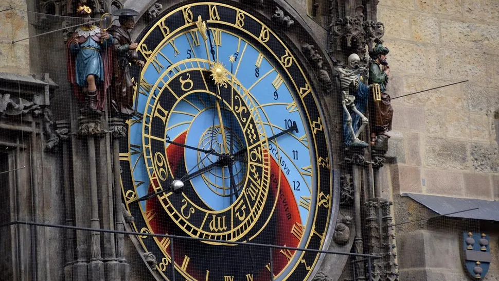 Horoscop zilnic 2 iunie 2022. Luna își continuă tranzitul prin zodia Rac. Cum sunt afectate zodiile