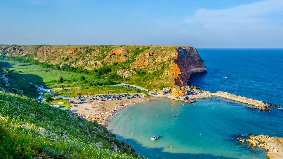 Stațiuni din Bulgaria aproape de România unde poți să mergi vara. 7 locuri superbe de vacanță