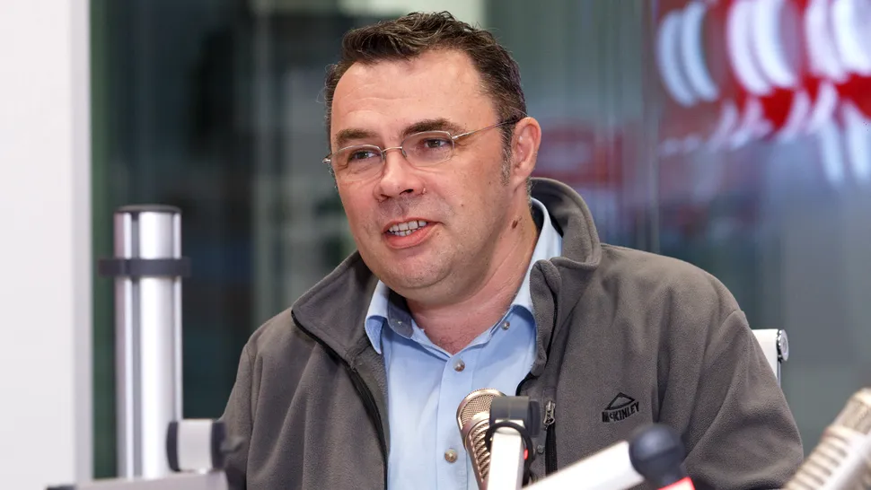 Ce studii are Moise Guran și cum a devenit cunoscut