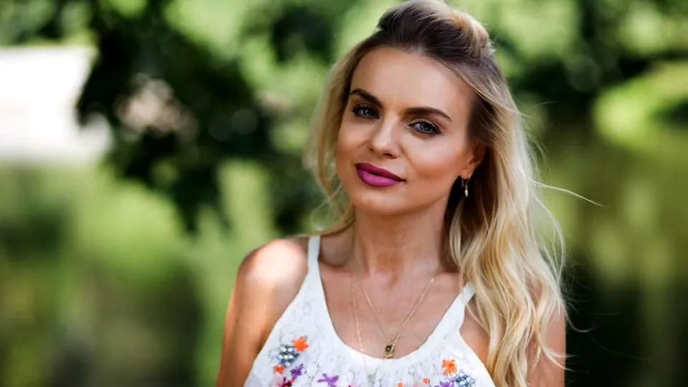 De ce vrea Cătălina Grama să scape de numele de scenă Jojo: „Când ai apelative ca Cher e fain, dar, pe bune, să-ți zică copiii din cartier „tanti Jojo” e ciudat” EXCLUSIV