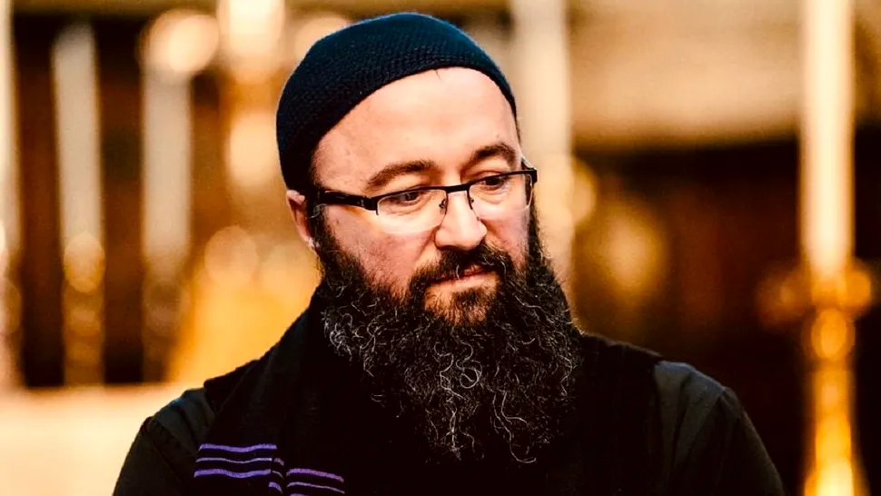 Cine este și cum arată soția părintelui Visarion Alexa. Mesajul impresionant al preotului despre femeia care i-a dăruit 4 copii