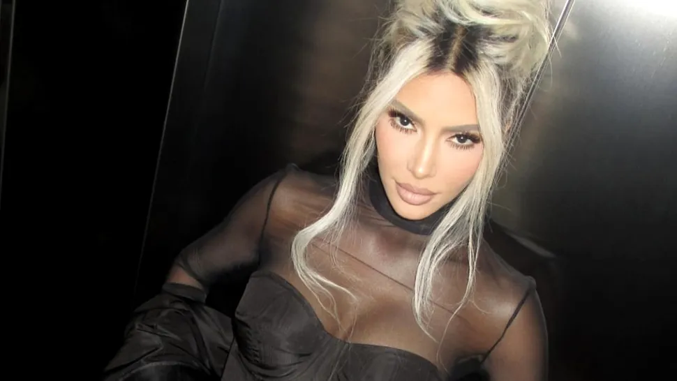 Regula strictă pe care Kim Kardashian a impus-o apropiaților ei. Ce le-a interzis să facă în avionul ei de 150 de milioane