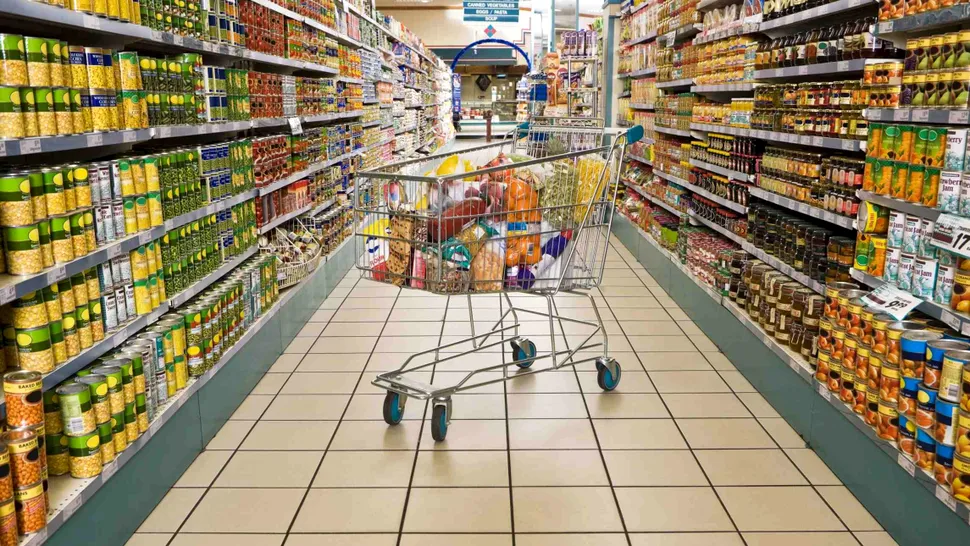 Programul magazinelor de Sfântul Andrei și 1 decembrie 2022. Până la ce oră este deschis la Kaufland, Lidl, Carrefour sau Profi