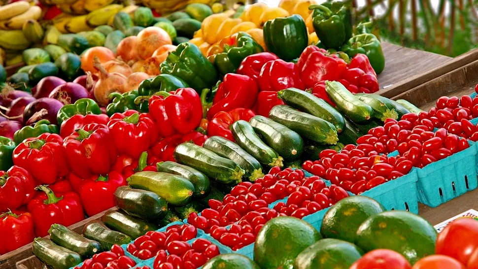 Alimentul care te scapă de cearcăne. Ce trebuie să incluzi în dietă