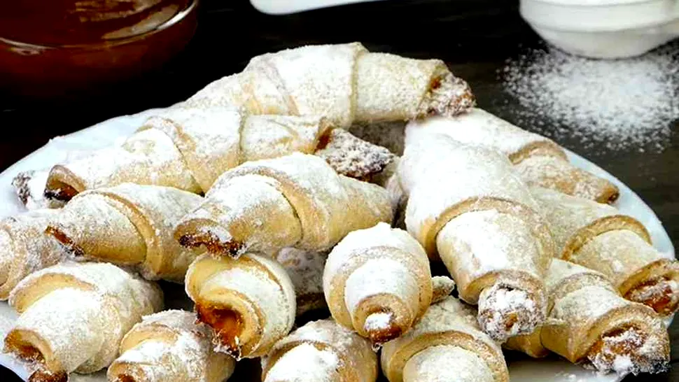 Ce să pui în cornulețele de post pentru a ieși fragede. Ingredientul special care nu trebuie să lipsească