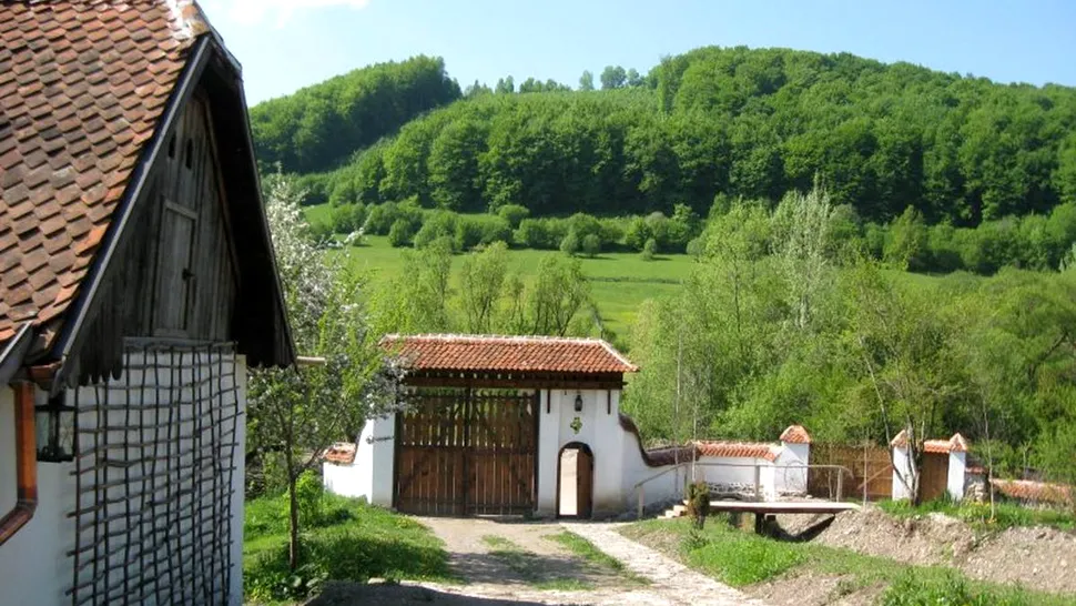 Cum arată casa din România a regelui Charles: “Departe de a fi cea mai luxoasă, oferă o șansă rară”