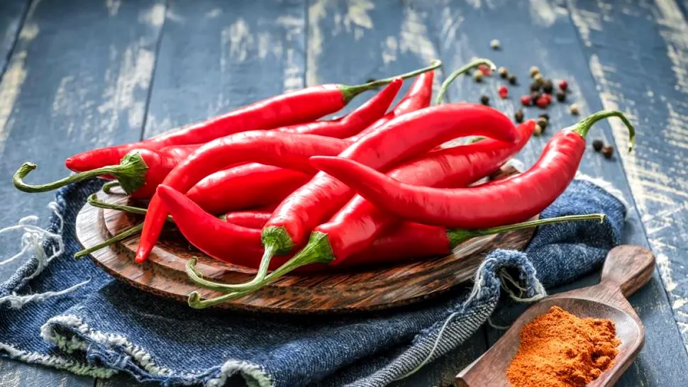 De ce să nu bei apă imediat ce ai mâncat picant. Ce lichid ar trebui să consumi de fapt
