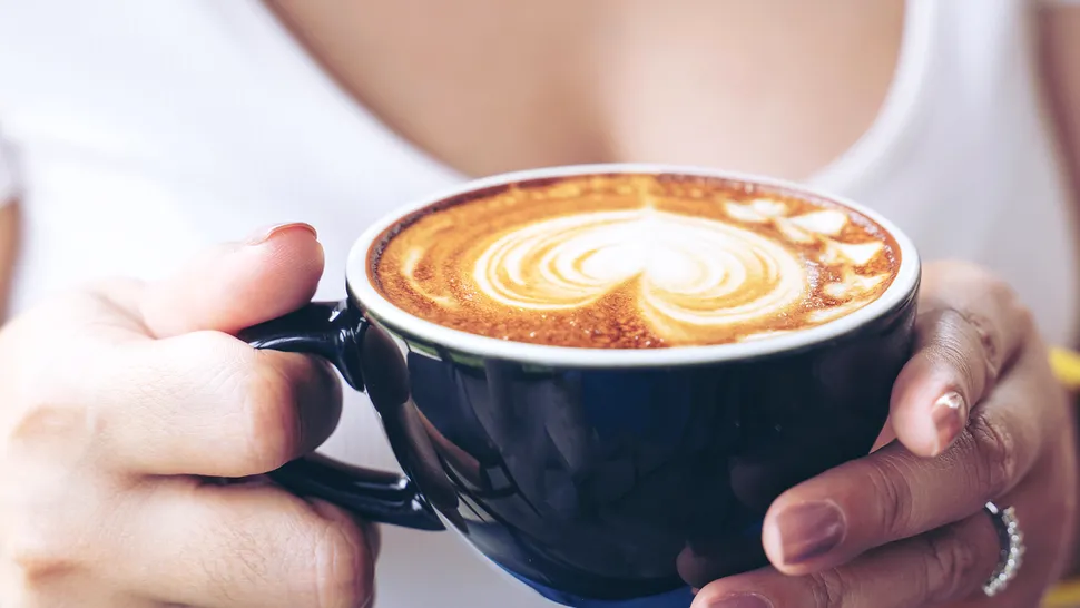 Nu mai pune lapte în cafea. Secretul pentru un gust extraordinar și textură cremoasă