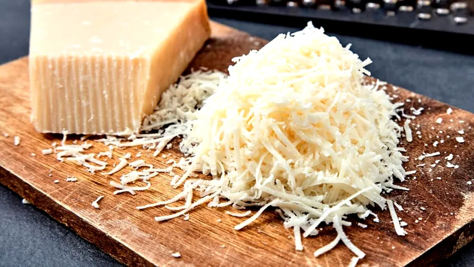 De ce să nu cumperi cașcaval ras sau parmezan. Sigur nu te-ai fi gândit la asta, explicația surprinzătoare a nutriționistului