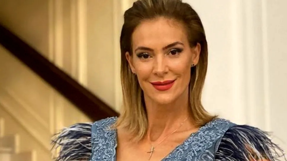 Roxana Ciuhulescu, detalii neștiute despre căsnicia ei: „L-am îndepărtat în primă fază!”. În ce relație a rămas cu fostul soț: “Și eu am greșit” VIDEO EXCLUSIV