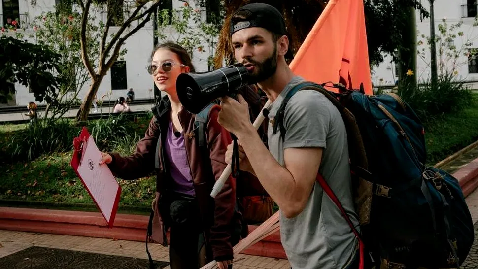 Clipe de groază pentru Cleopatra Stratan și Edward Sanda. Echipa America Express, atacată cu pistoale: “Pe unul l-am recunoscut”