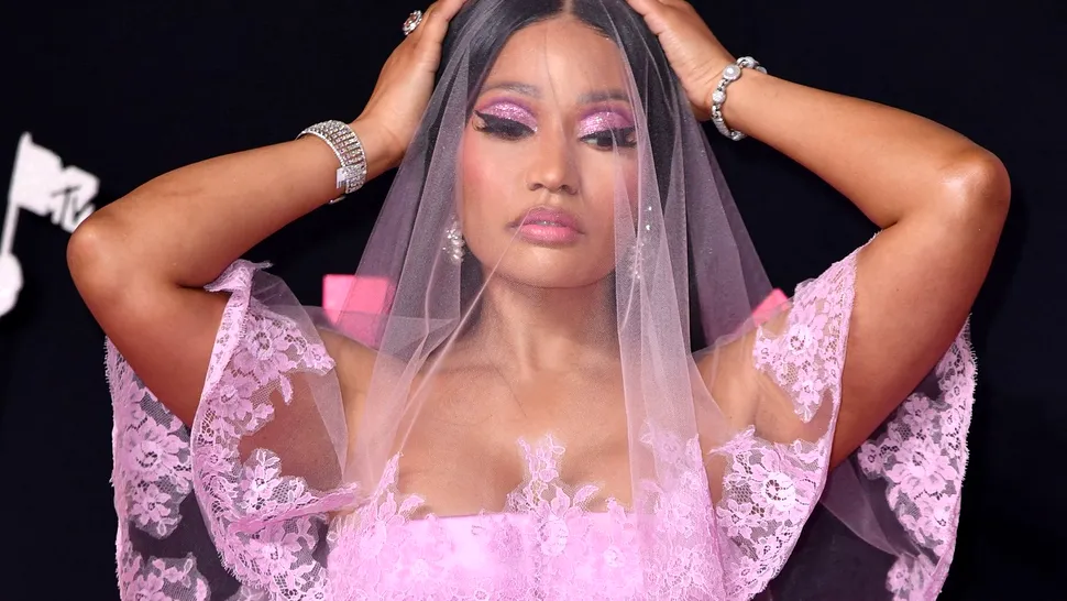 5 scandaluri în care a fost implicată Nicki Minaj. Artista și-a anulat concertul de la București, cu câteva ore înainte de a urca pe scenă
