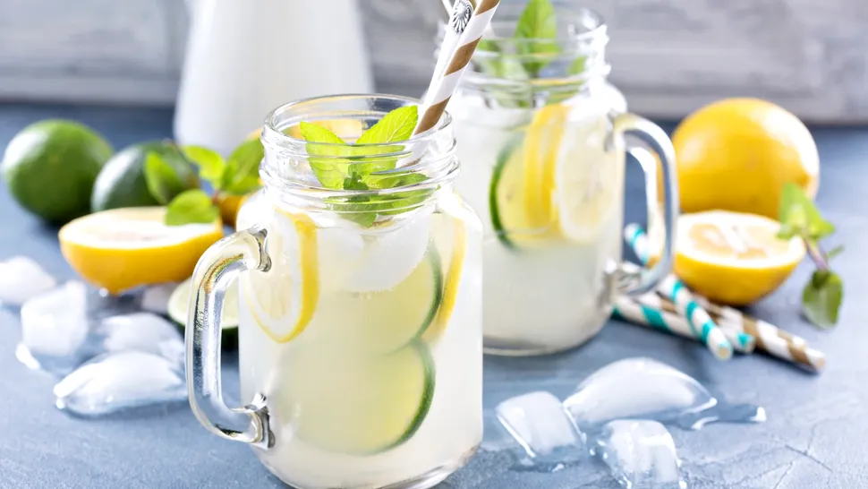 Secretul limonadei perfecte. Ce mai poți pune în ea în afară de miere pentru un gust ideal