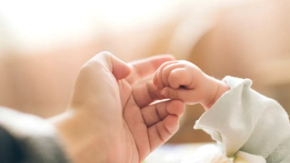 Câte cezariane are voie să facă o femeie? O mămică din Alba are 9 copii, toți născuți prin cezariană