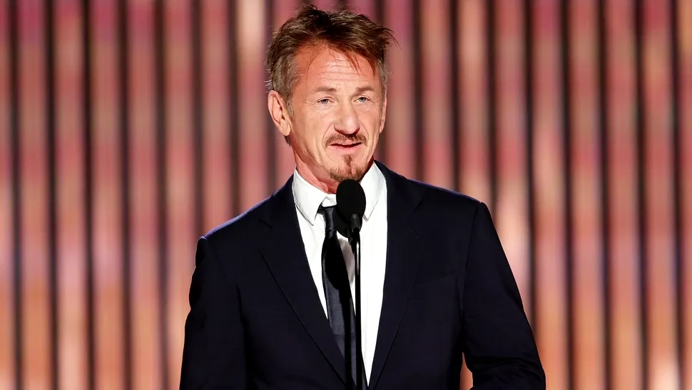 Sean Penn, de nerecunoscut în compania iubitei de 30 de ani. Ce diferență de vârstă este între cei doi