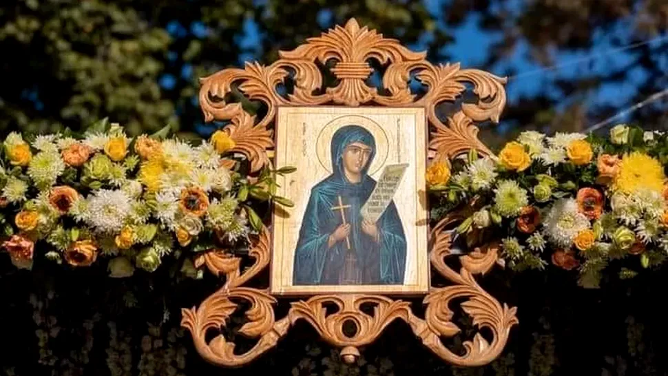 Viața Sfintei Cuvioase Parascheva. Tradiții și obiceiuri: Ce se dă de pomană azi