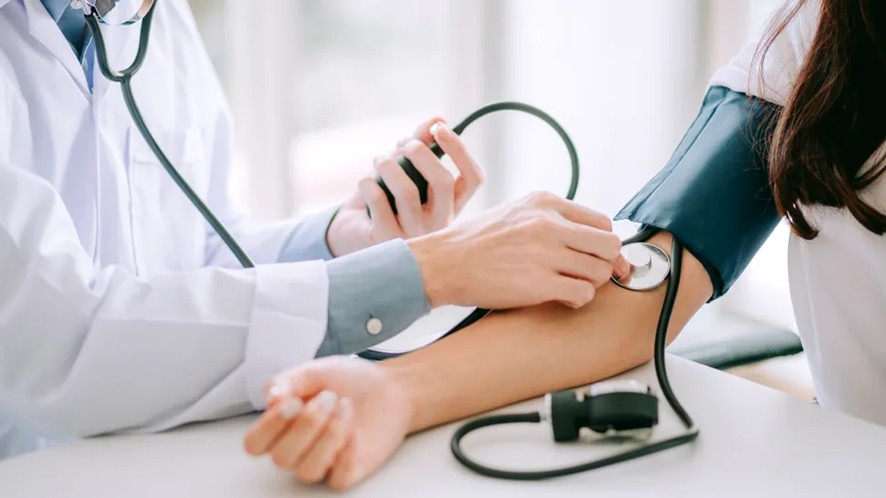 Afecțiunea fatală de care puțini vorbesc: Cauzează de două ori mai multe decese decât cancerul și accidentele