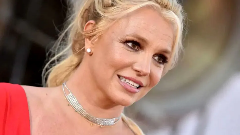 Incident la altitudine mare: Britney Spears a încălcat regulile de zbor și a fost oprită de autorități