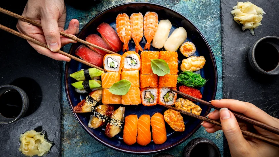 România, campioană la comenzi de sushi în Sud-Estul Europei. De ce adoră românii bucătăria japoneză