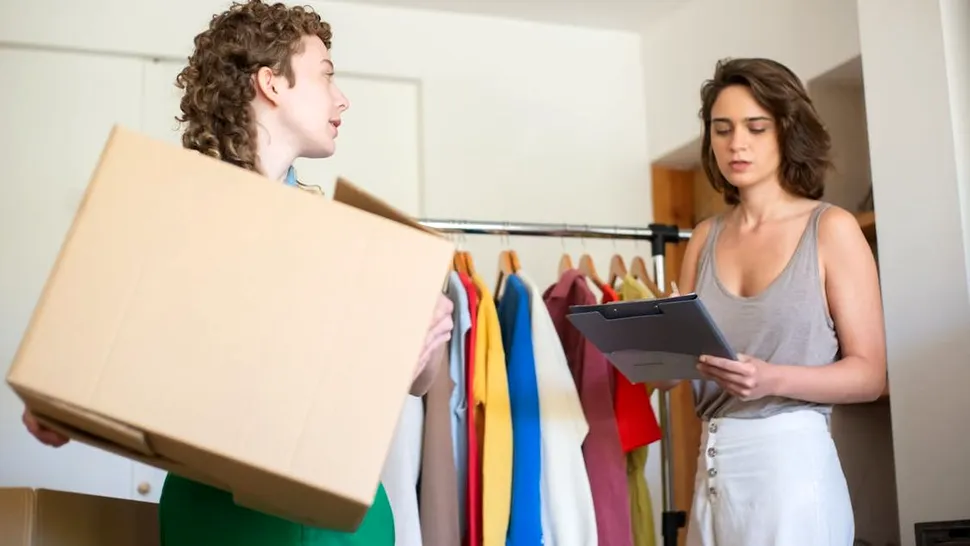 10 lucruri pe care nu ar trebui să le depozitezi niciodată în cutii de carton